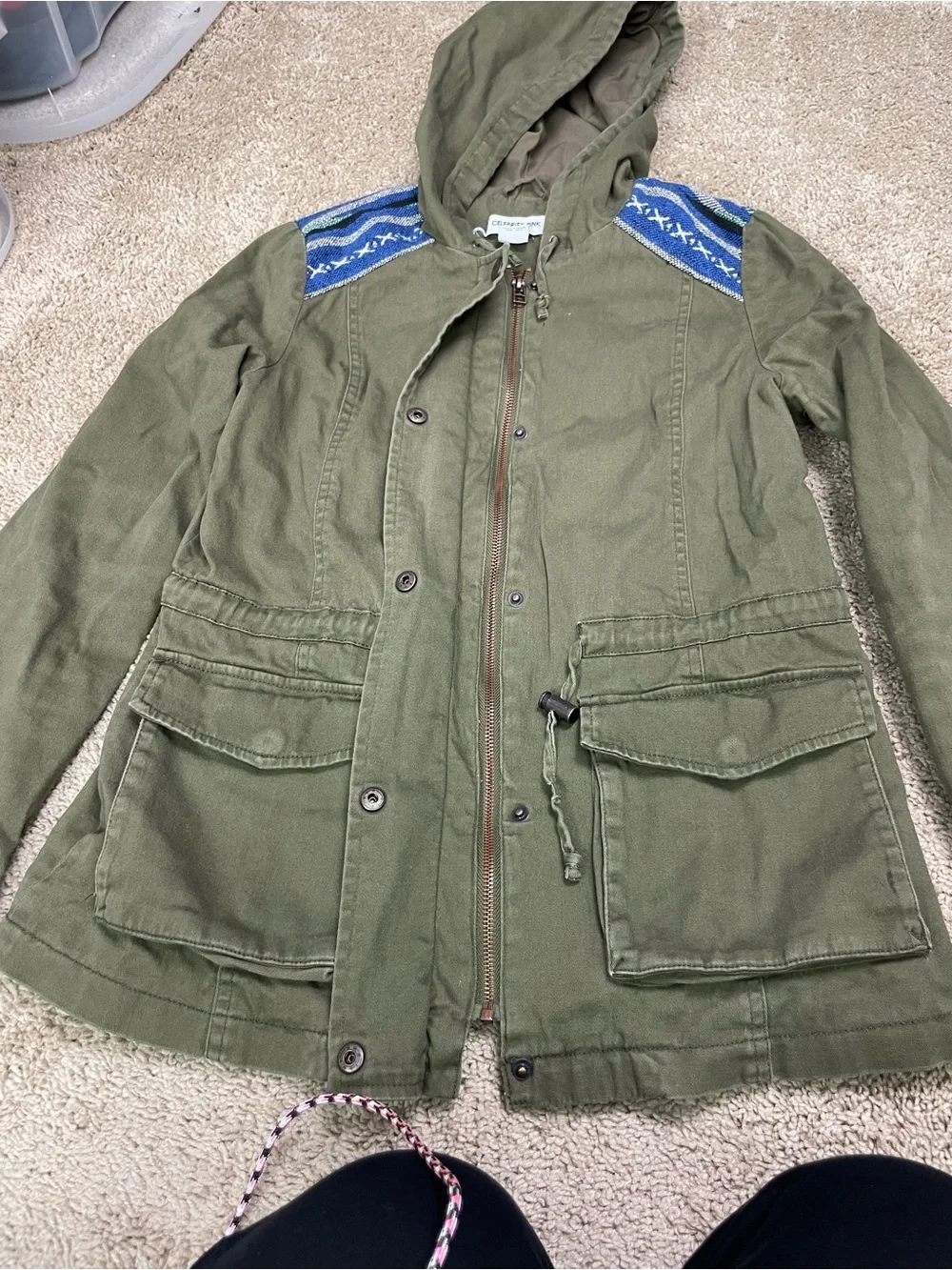 Celebrity Pink casual olive